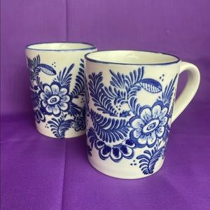 Pottery Barn Elsie Stoneware Blue Floral Mug set